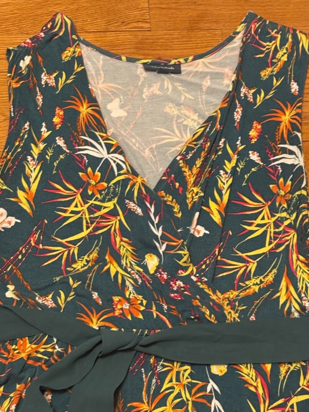 ModCloth Tropical Floral Flowers Butterflies Jersey Dress XL - Picture 5 of 10